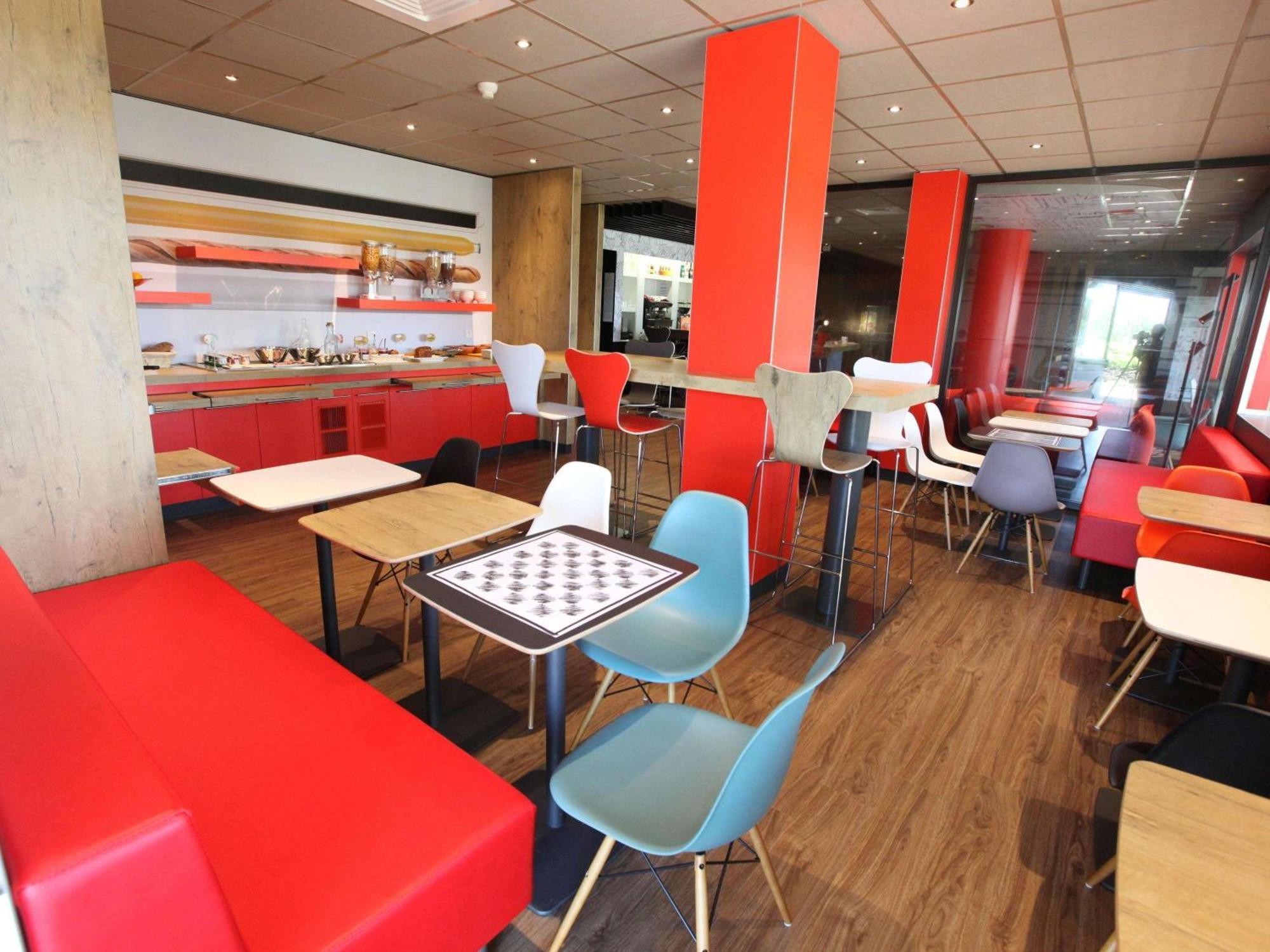 Ibis Aurillac Ngoại thất bức ảnh